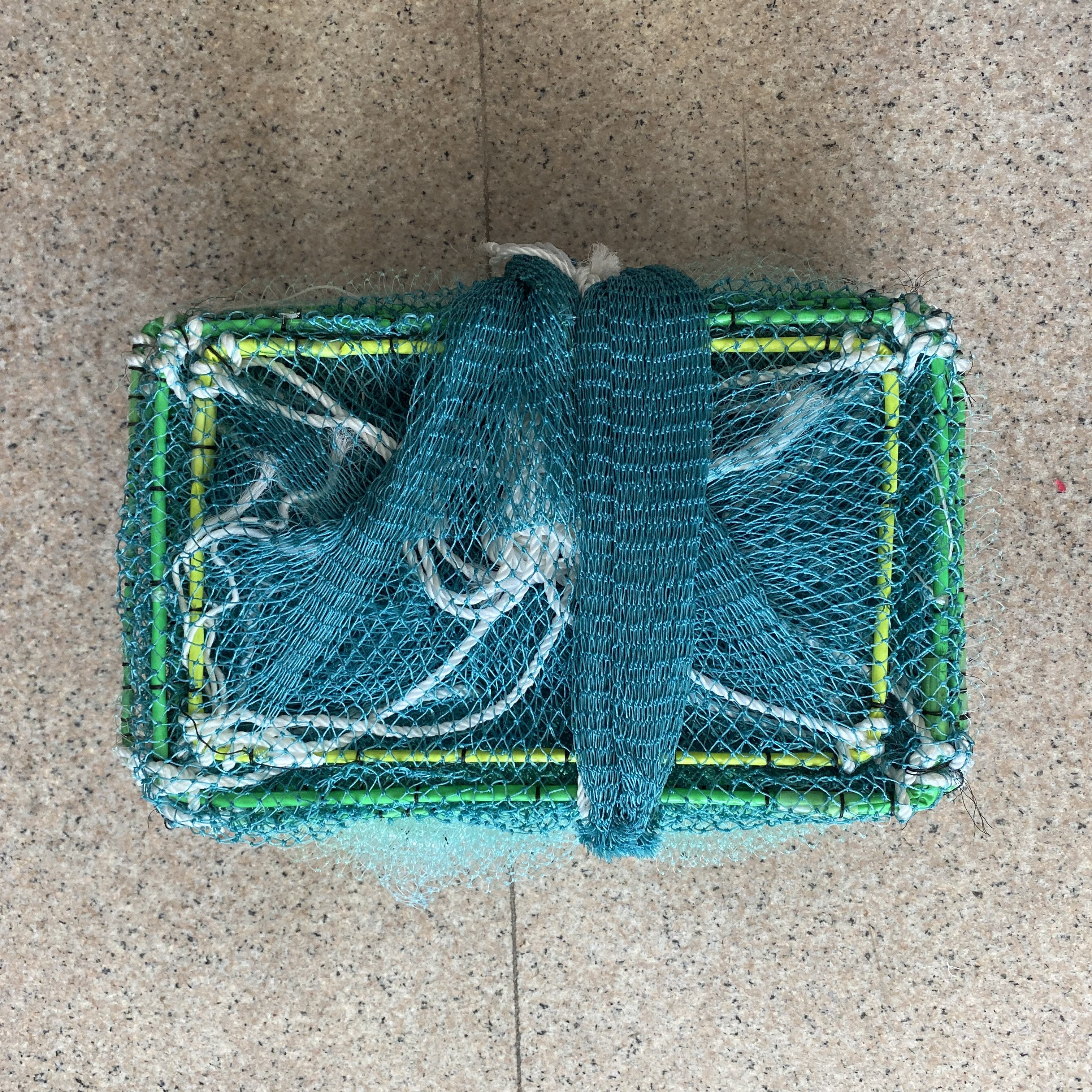 fishing trap with steel frame 22*35CM * 29 frame 9.5meters 4.6 kg eel trap fyke net made in China