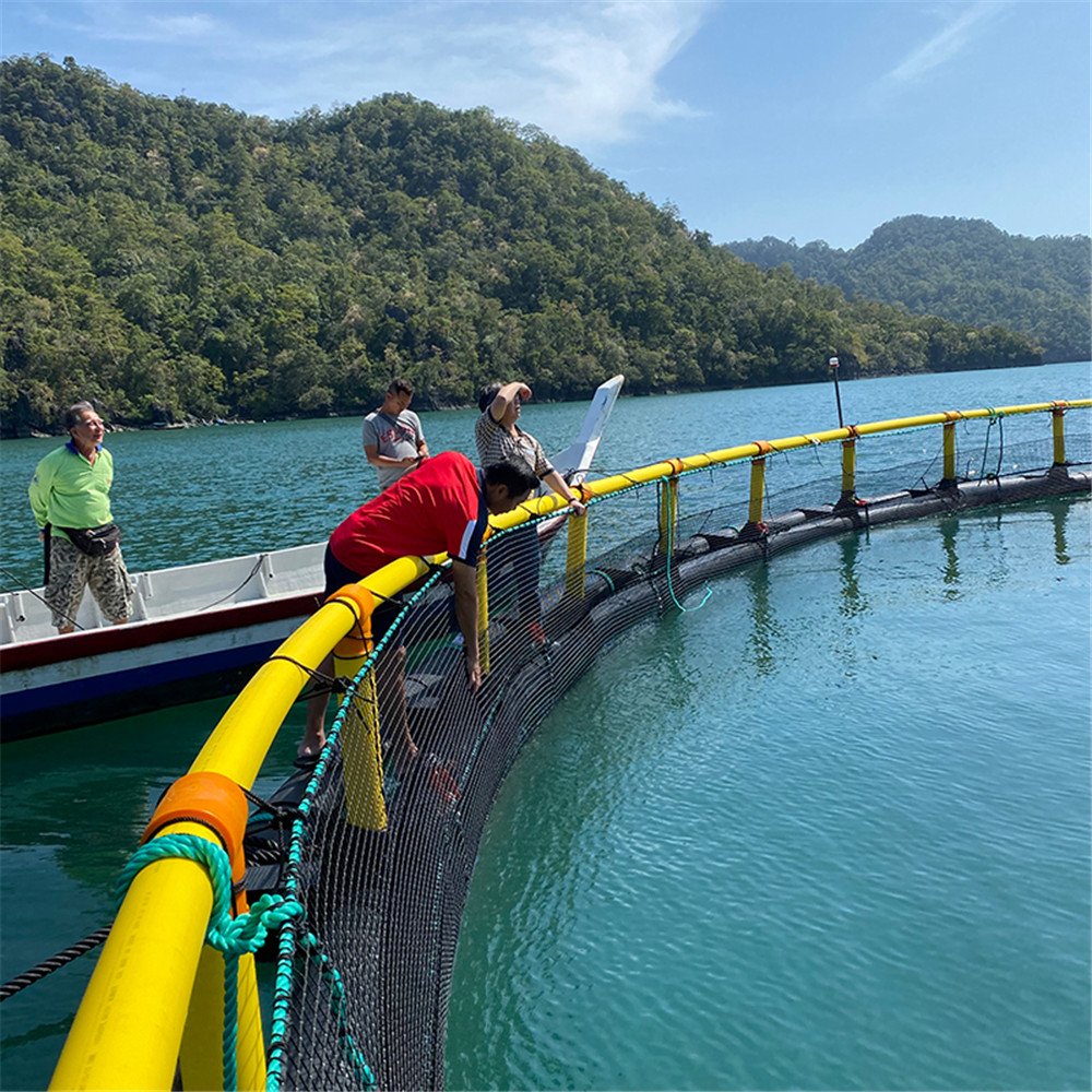Floating fish farming cages for growing fish in rivers Aquaculture