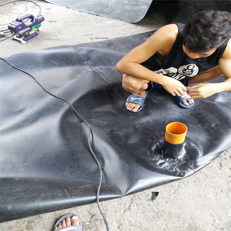 Geomembrane Circular Tanks For aquaculture
