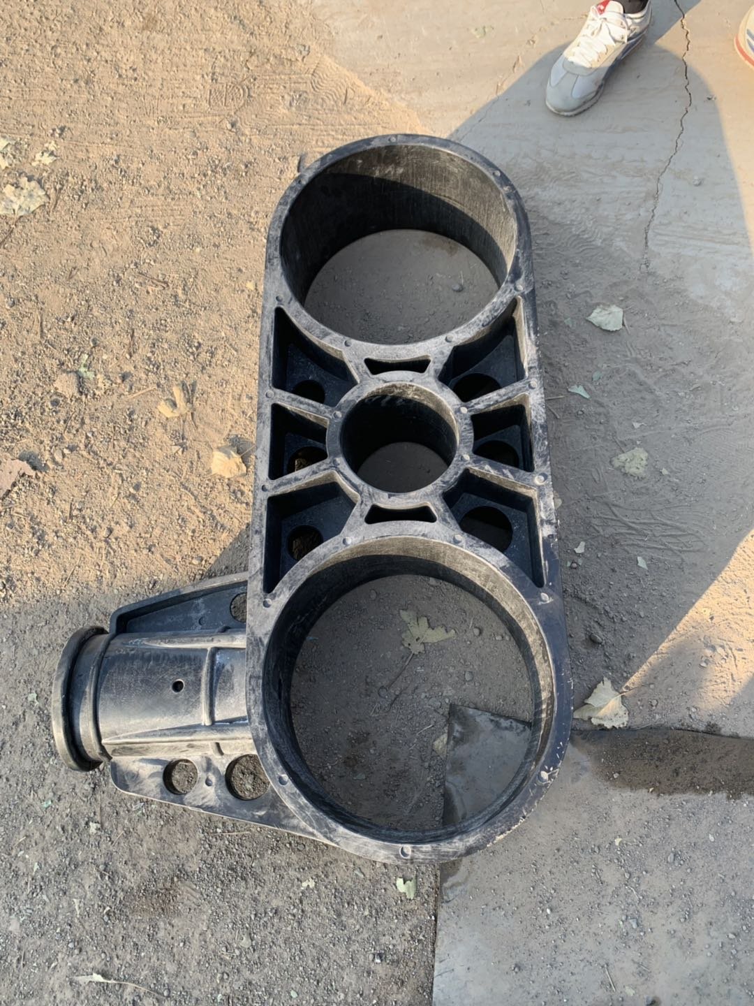 Floating Fish Farming Cage Feeding net HDPE Bracket in Open Sea 355mm