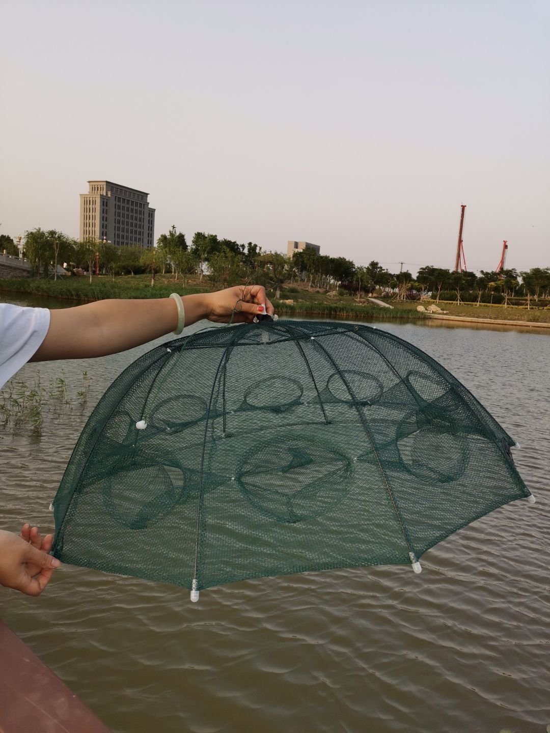 Folding 4-24 Holes circular commercial nylon umbrella cage shrimp nets trap fish cages