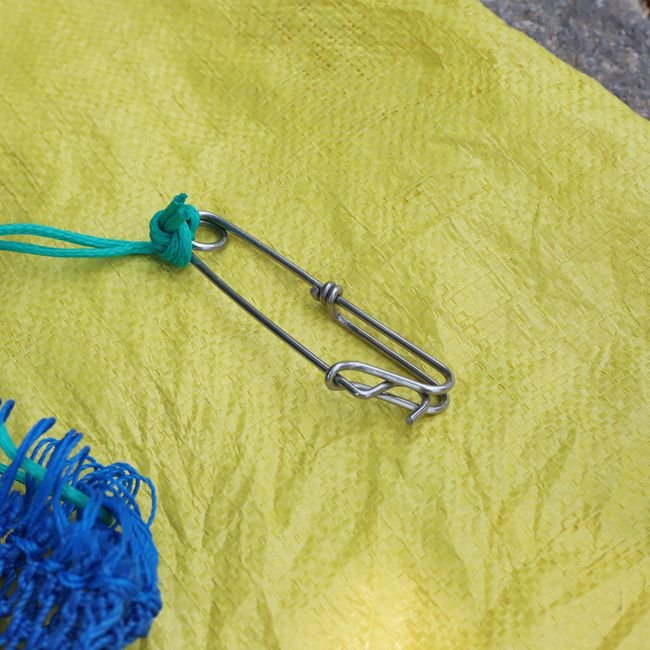 Wholesale PE high quality mesh bait bag for fishing crab trap