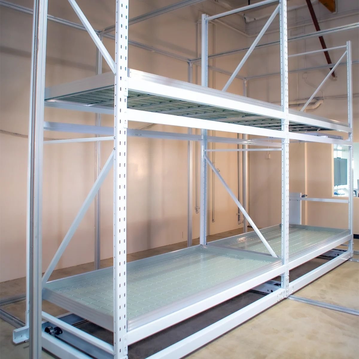 Growing Hidroponic System Rack Indoor Nft Pvc Channel Multi-tier Mobile Grow Racks Vertical Hydroponic