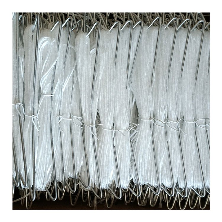 Greenhouse tomato hook gutter tomato roller hook with twine sells from China