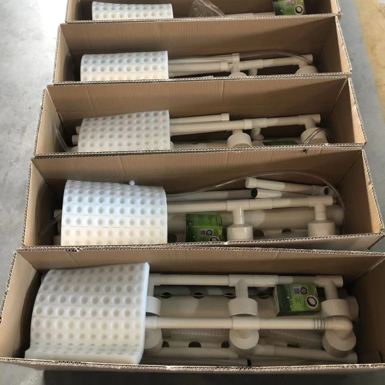 Greenhouse indoor farming home garden leaf growing 108 holes pvc nft channel system kit small hydroponic set up with water tank