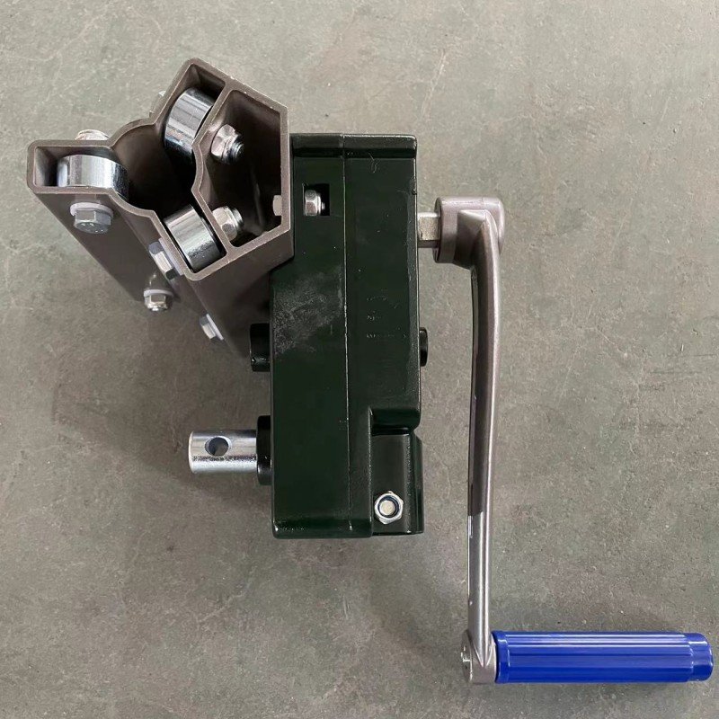 Greenhouse Manual Winch Agriculture Film Sidewall Roll Up Unit Motors Winches greenhouse manual roll up unit For Ventilation