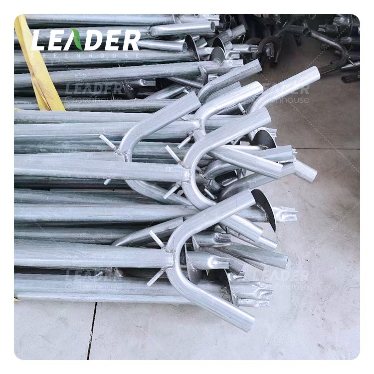 Agriculture blueberry farm commercial hot galvanized frame Y leg caterpillar tunnel greenhouse with weed mat for berry fruits
