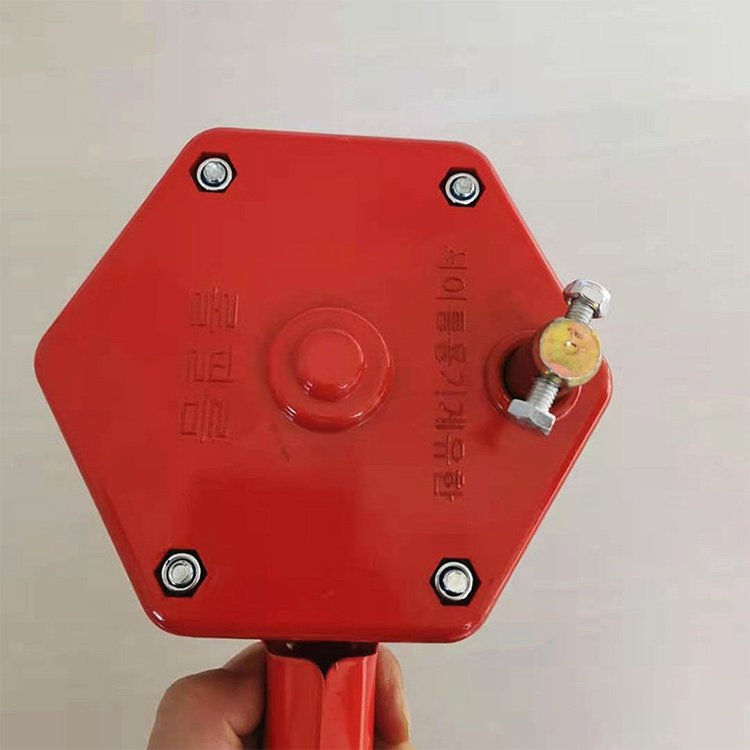 Baolida Light Dep Greenhouse Blackout Plastic Manual Roll Up Roller Greenhouse Top Film Chain Crank Winch