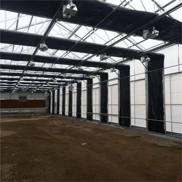 Agricultural greenhouse automated medical growing greenhouse with blackout system light deprivation greenhouse