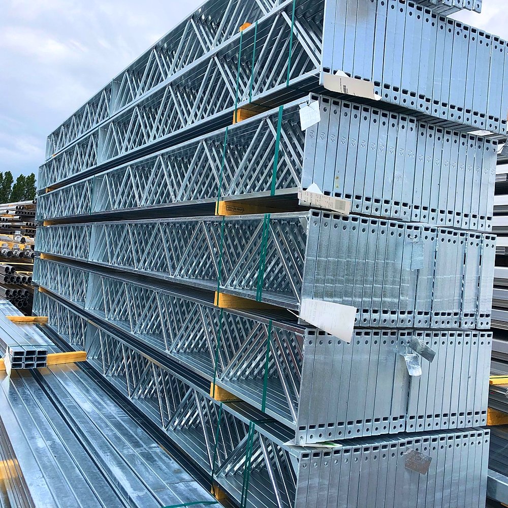 Best Selling High Quality Agricultural Greenhouses Easy Assembly Plant Growing Cheap Plastic Ventilation PE Film Material