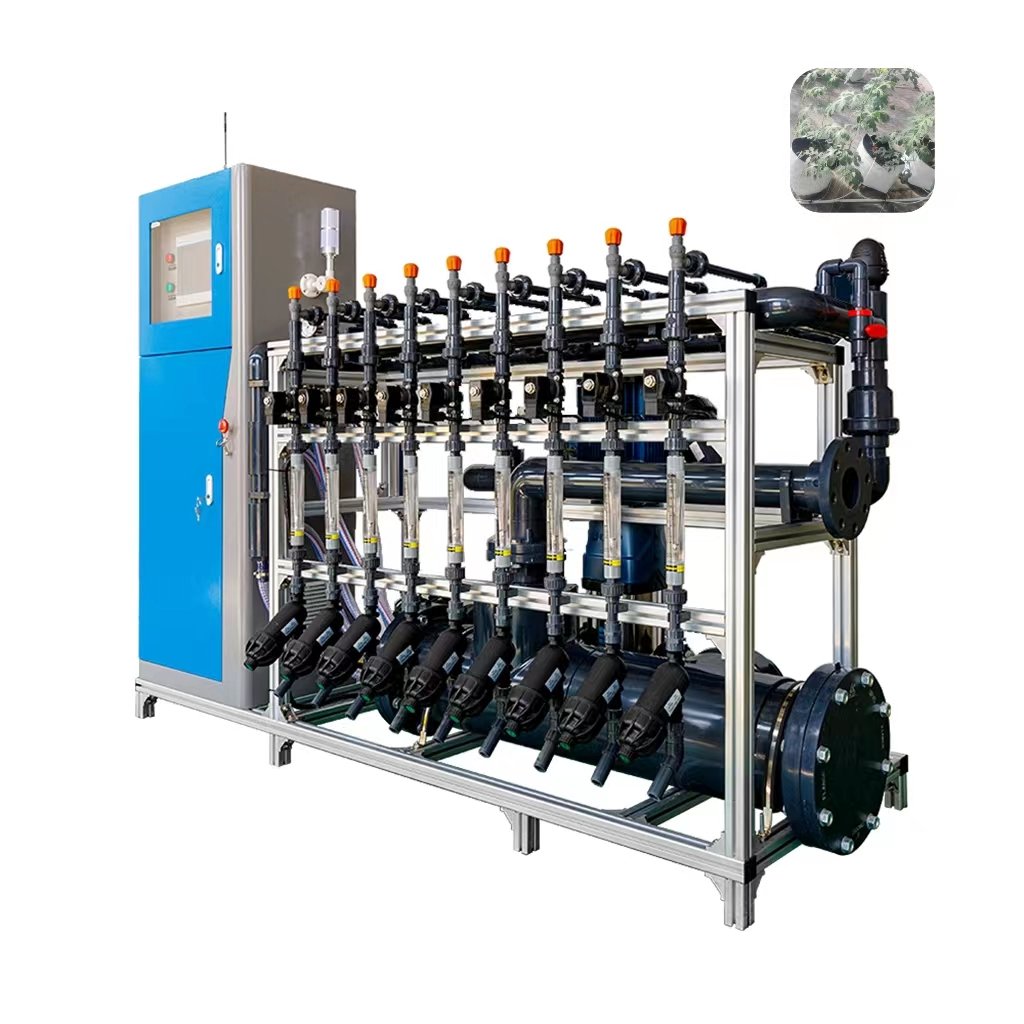 Automatic fertilizer irrigation machine working in agriculture greenhouse and farm irrigation system