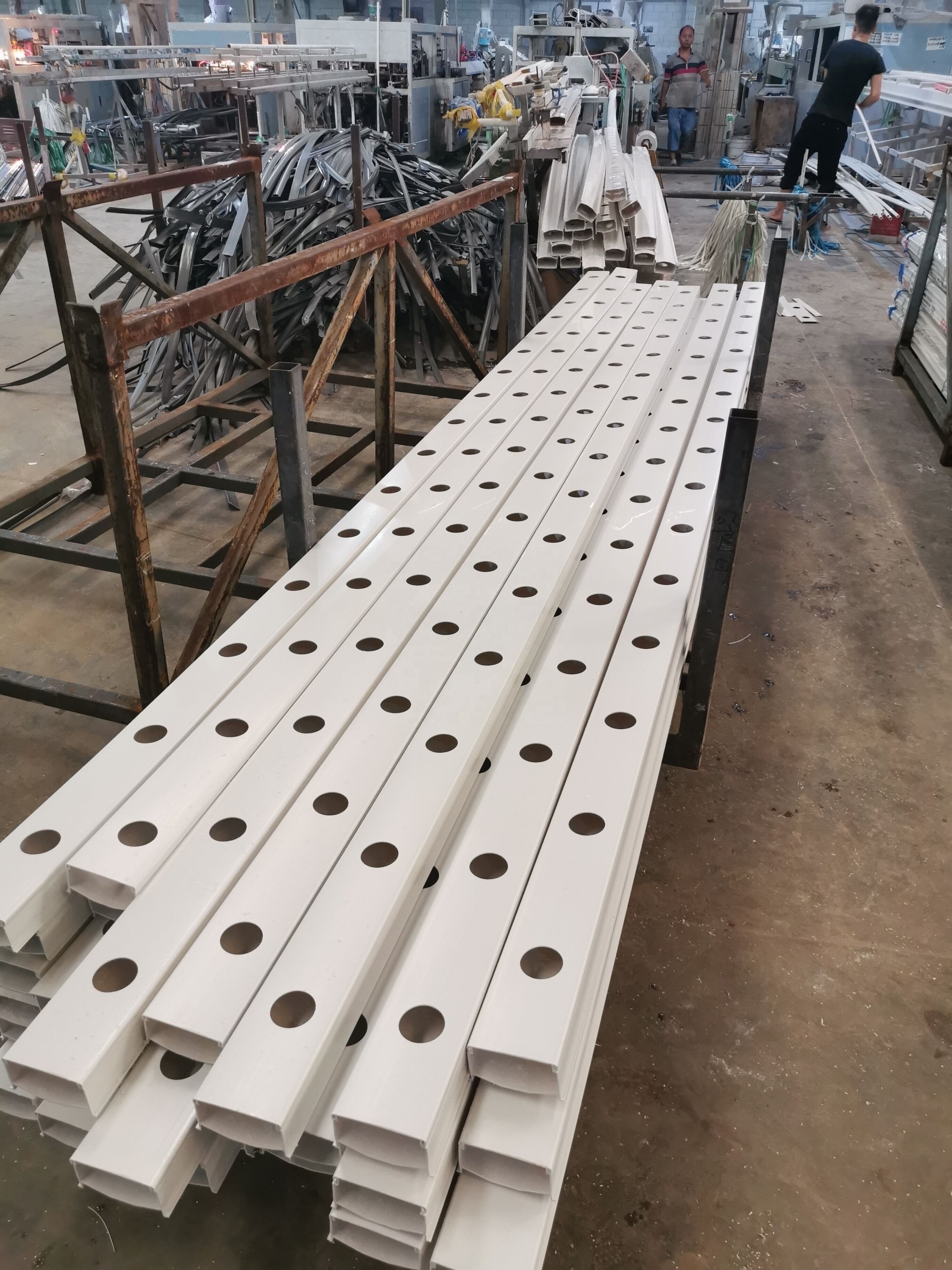 Hydroponic Growing System PVC NFT Channel Pipe for Agriculture Greenhouse