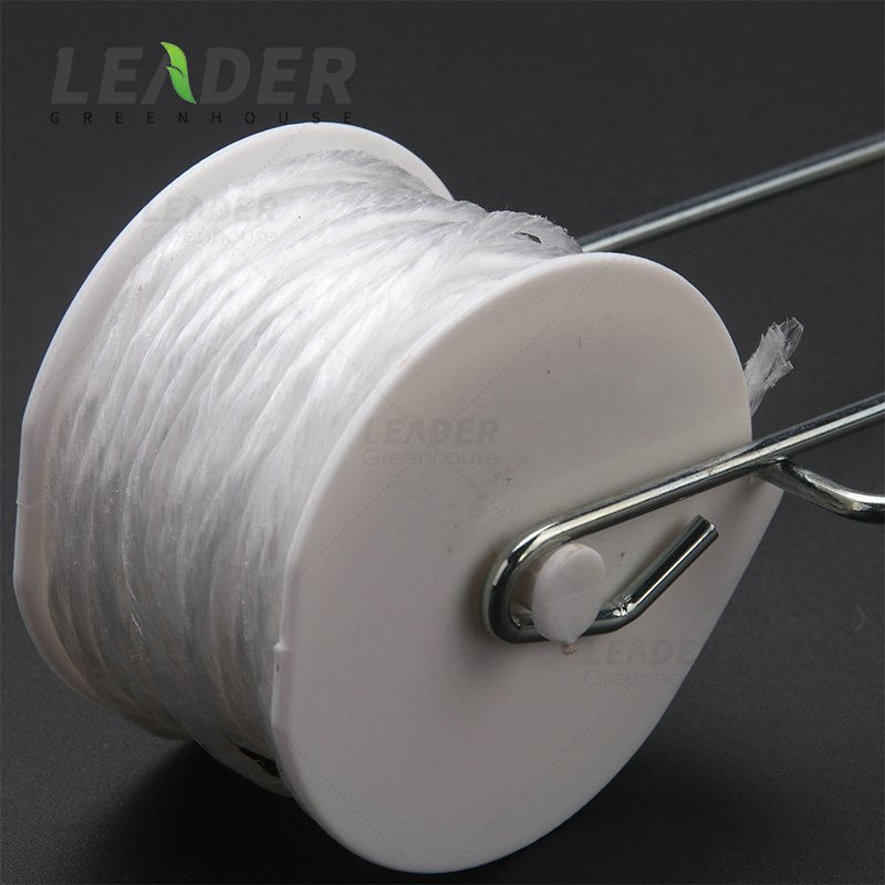 Agricultural greenhouse plastic tomato trellis plant roller hook with galvanized steel wire guide twine for climbing cucumber
