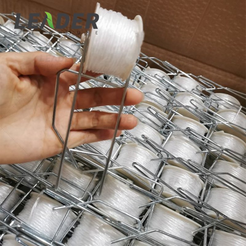 Agricultural greenhouse plastic tomato trellis plant roller hook with galvanized steel wire guide twine for climbing cucumber