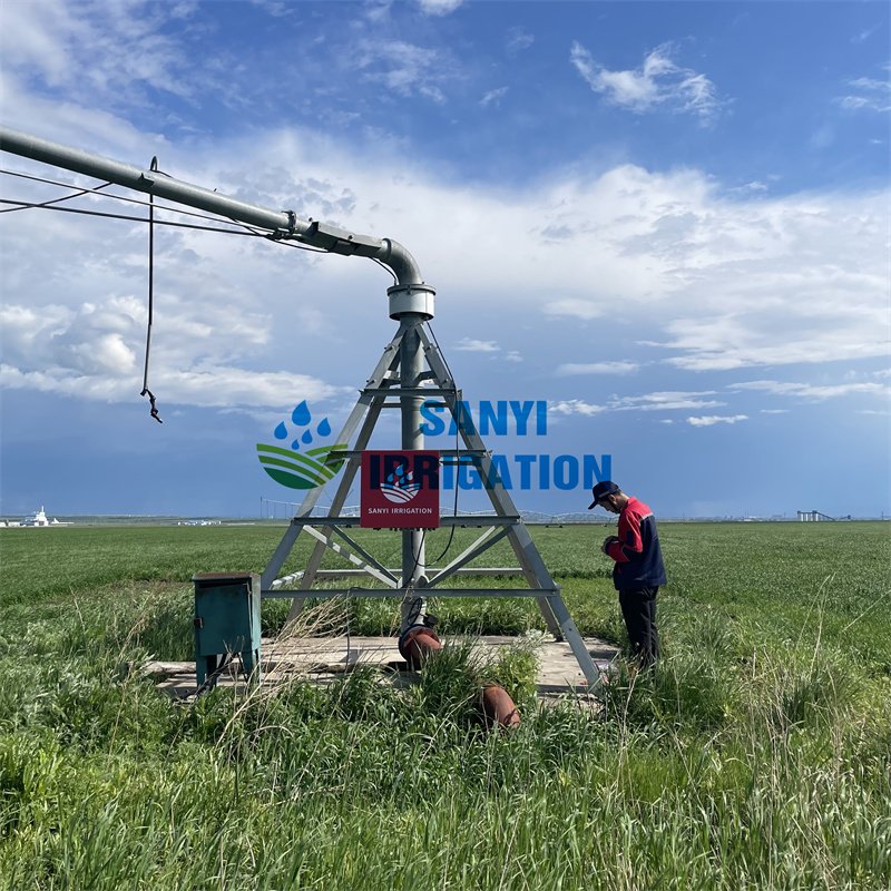 Energy-Saving Zimmatic Style Center Pivot Irrigation System Inexpensive Low Cost Machine IoT Gearbox Engine Agriculture Farming