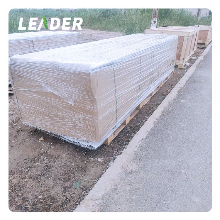 agriculture greenhouse lettuces grow water circulation NFT gutter 100x50 mm channel with connector and end sleeve