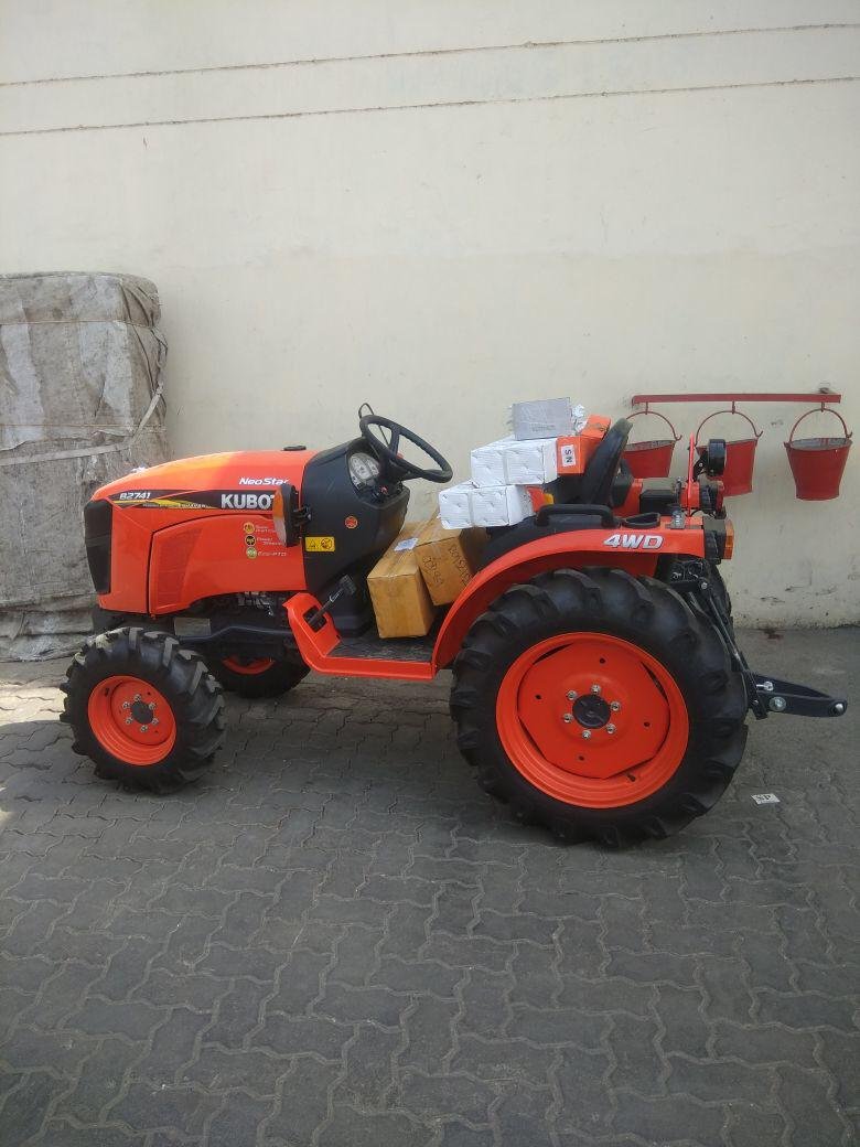 Farming Tractor Kubota NeoStar - B2741S (27HP) Tractors Mini Farm Machinery Articulated Equipment Agricultural 4wd Tractor