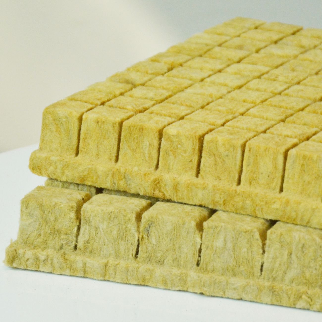 UPuper agricultural greenhouses hydroponic tower seedling sponge vegetable seeds propagation grow plug rock wool cloning trays