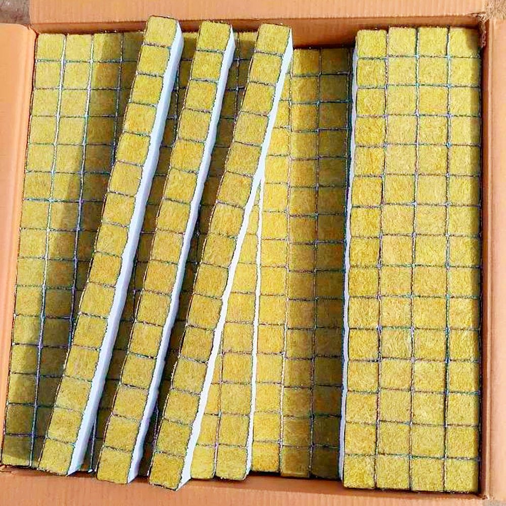 Agricultural Tunnel Greenhouse Square Pattern Rock Wool Cubes Hydroponic Garden Vertical System Vertical Hydroponic System