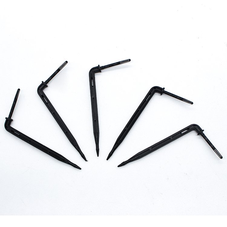 Bend Arrow Dripper on Drip Irrigation
