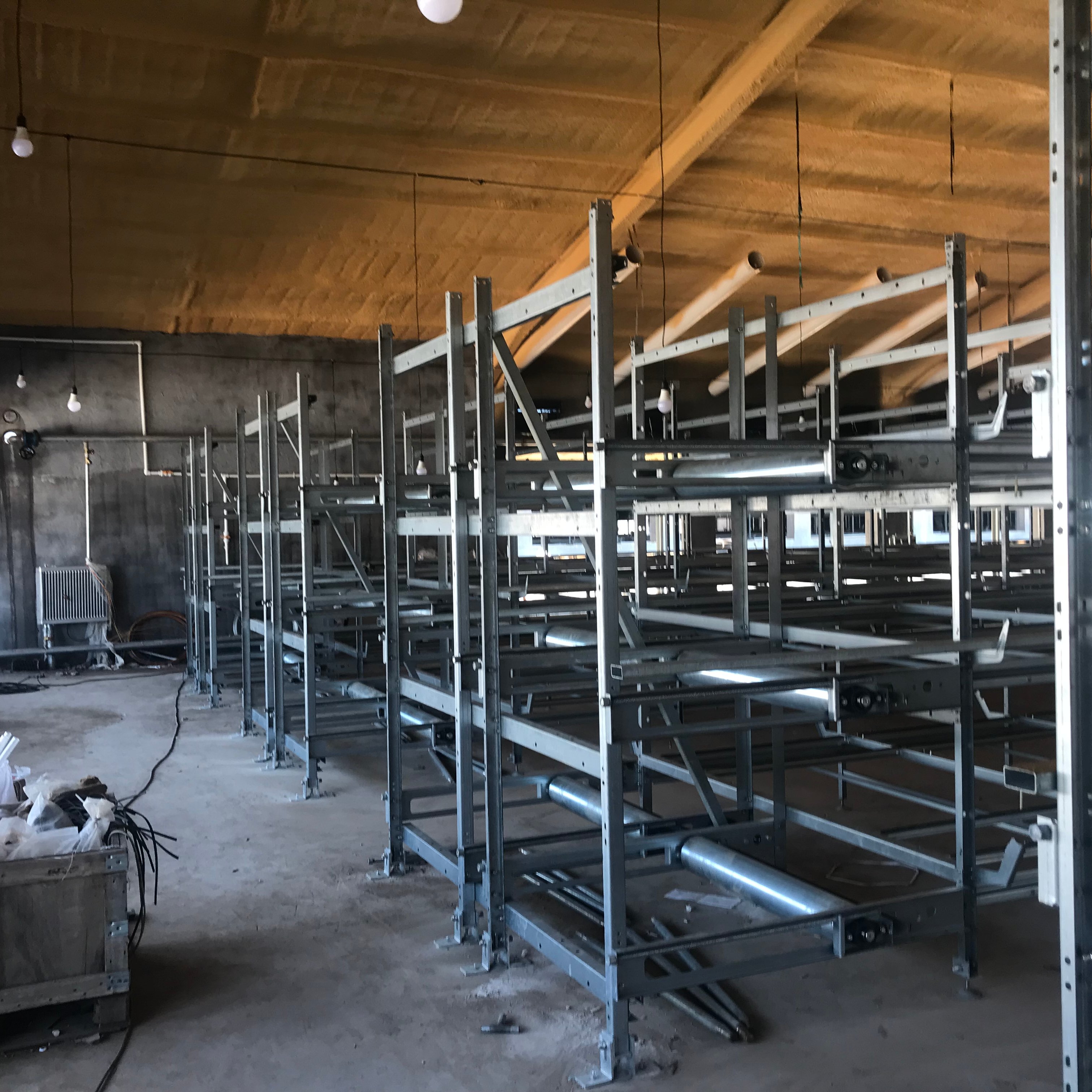 Full automatic poultry layer cage systems with agricultural greenhouse equipment poultry battery