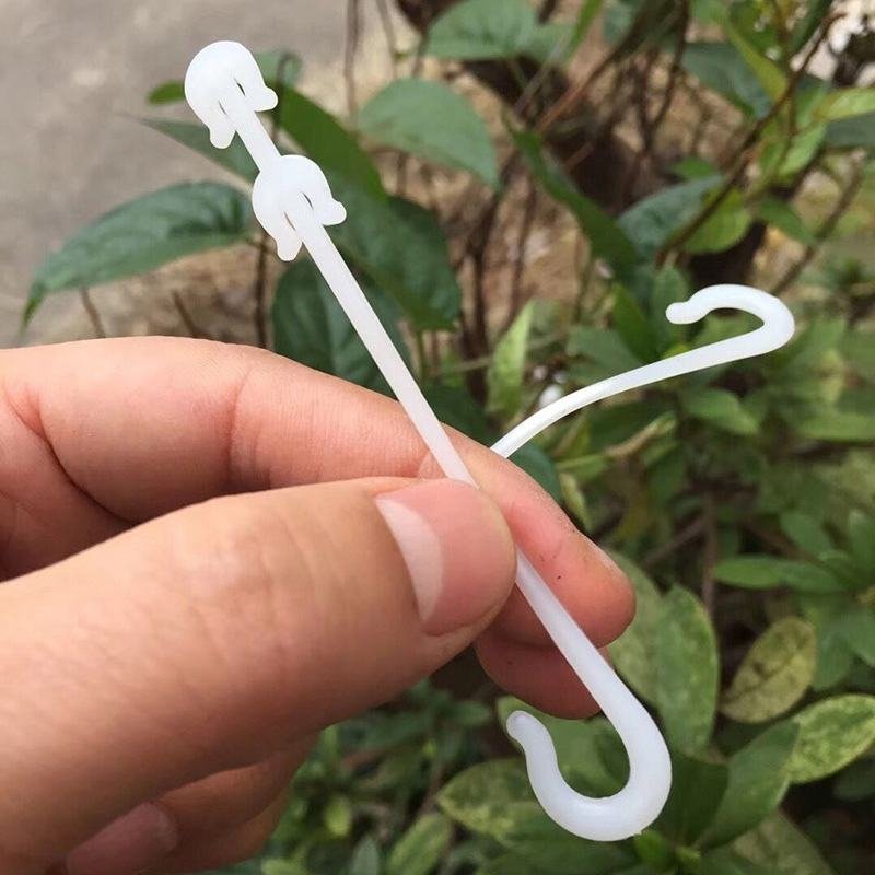 High Quality Agriculture Greenhouse Tomato Clips Plastic Tomato J Hooks