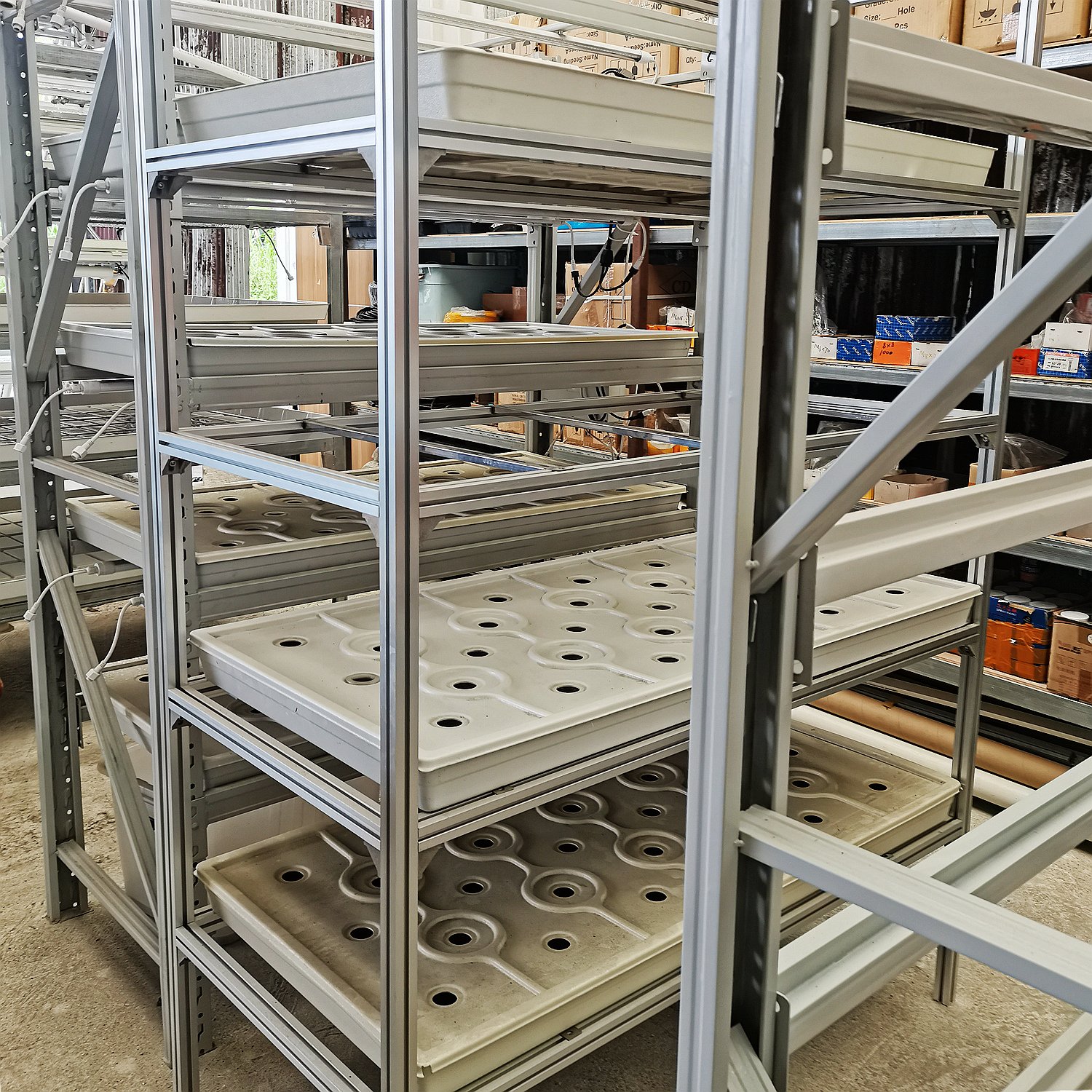 Wholesale Custom Hydroponic Ebb Tray Large 4ftX8ft Flood and Drain Greenhouse Grow Trays for Plant Growing