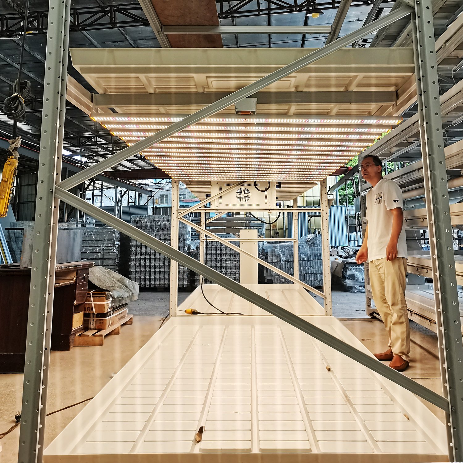Wholesale Custom Hydroponic Ebb Tray Large 4ftX8ft Flood and Drain Greenhouse Grow Trays for Plant Growing