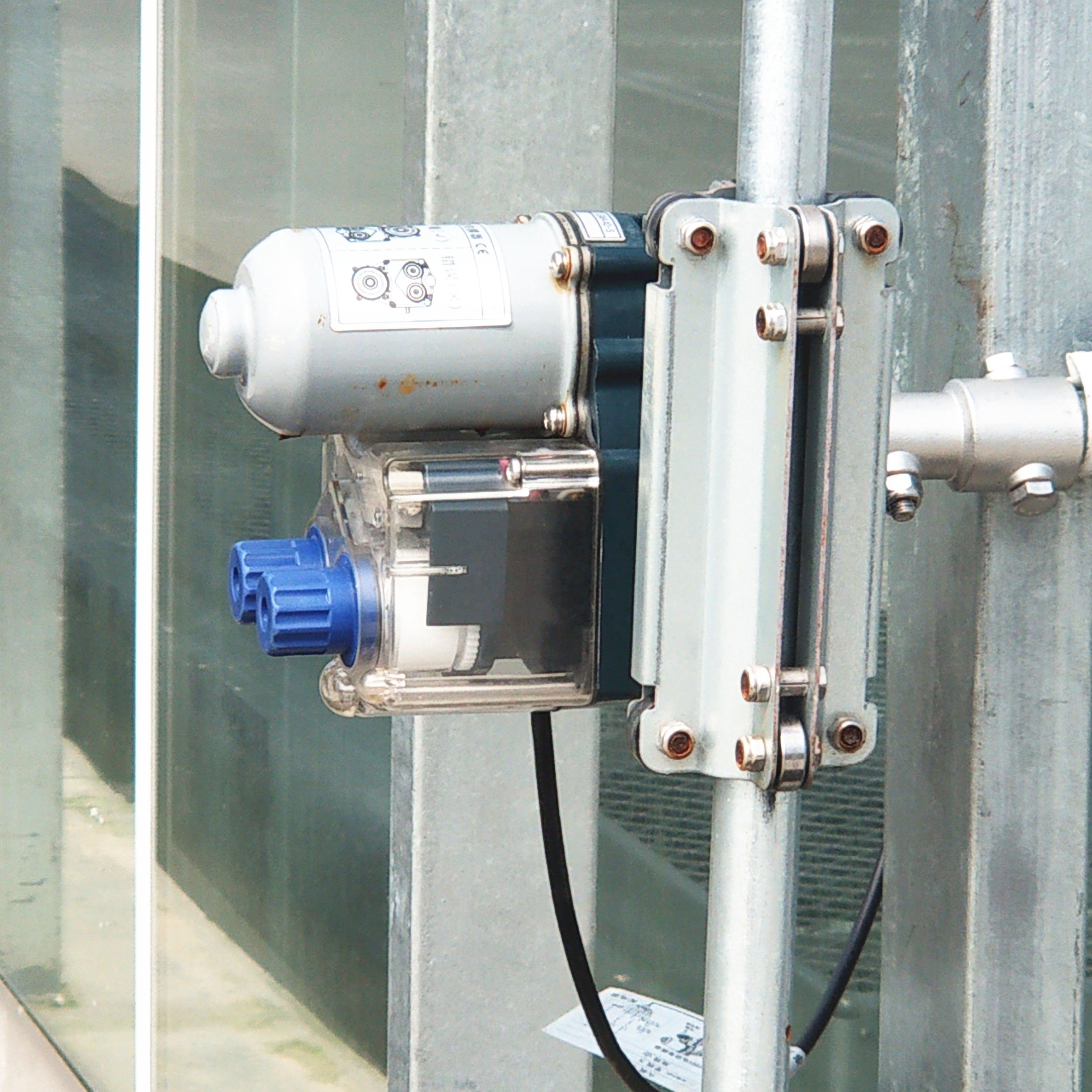 Greenhouse electric/automatical film roller for greenhouse ventilation
