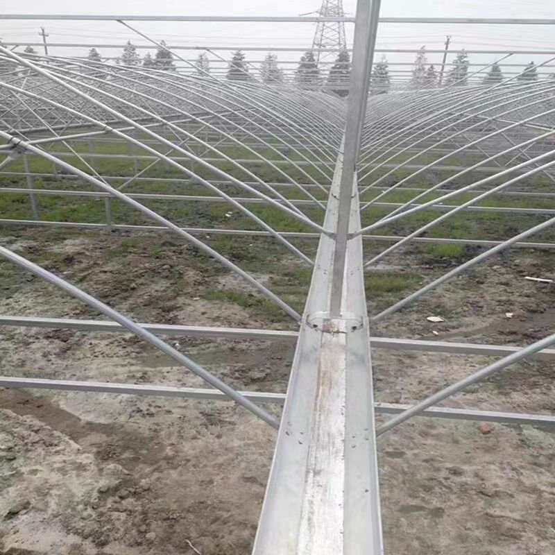 Wholesale New Design Rain Gutters Drains Hot Dip Galvanized Agricultural Greenhouse Drainage System