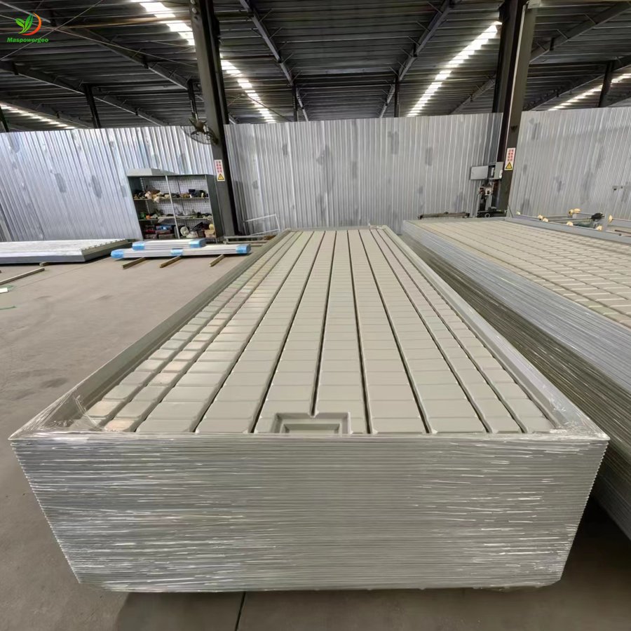 5x5 4x8 hydroponic ebb and flow trays 5x10 for greenhouse letuce Parsley plants nursery
