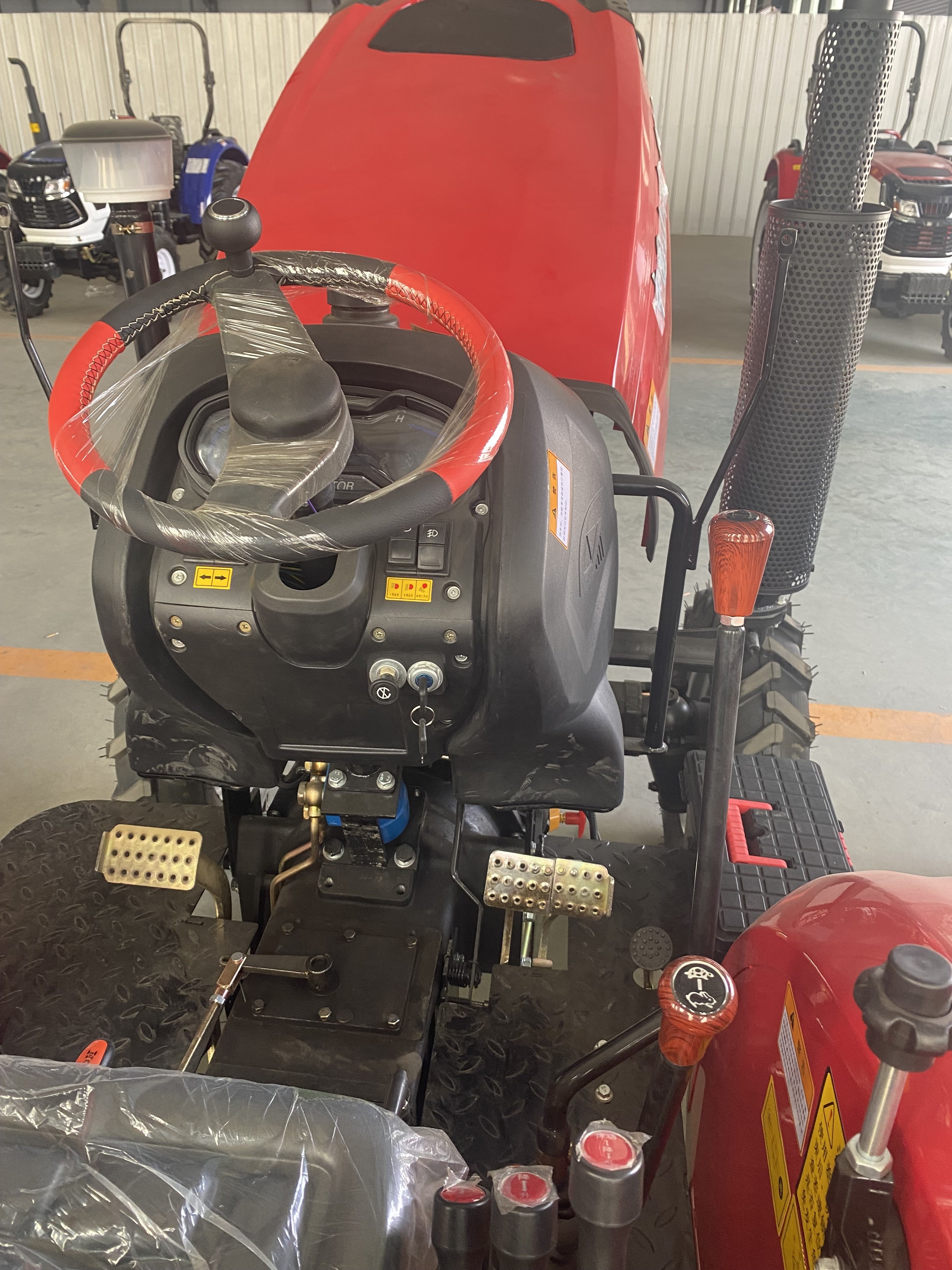 Tractor Agricultural Machinery Tractor 4wd 50hp 60hp 70hp 80hp 90hp 100hp Agricultural