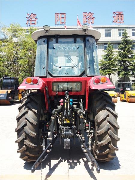 Agricultural Machinery LUTONG LT1204 120 hp Farm Tractor with Various Attachments