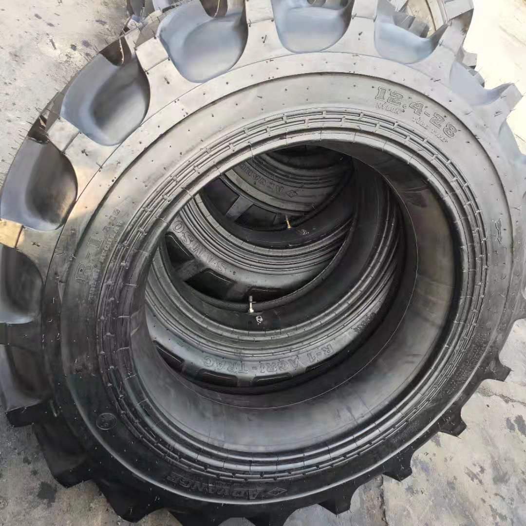 12.4-28R-1Tires for Farm Tractors Used 11.2/13.6/14.9/16.9
