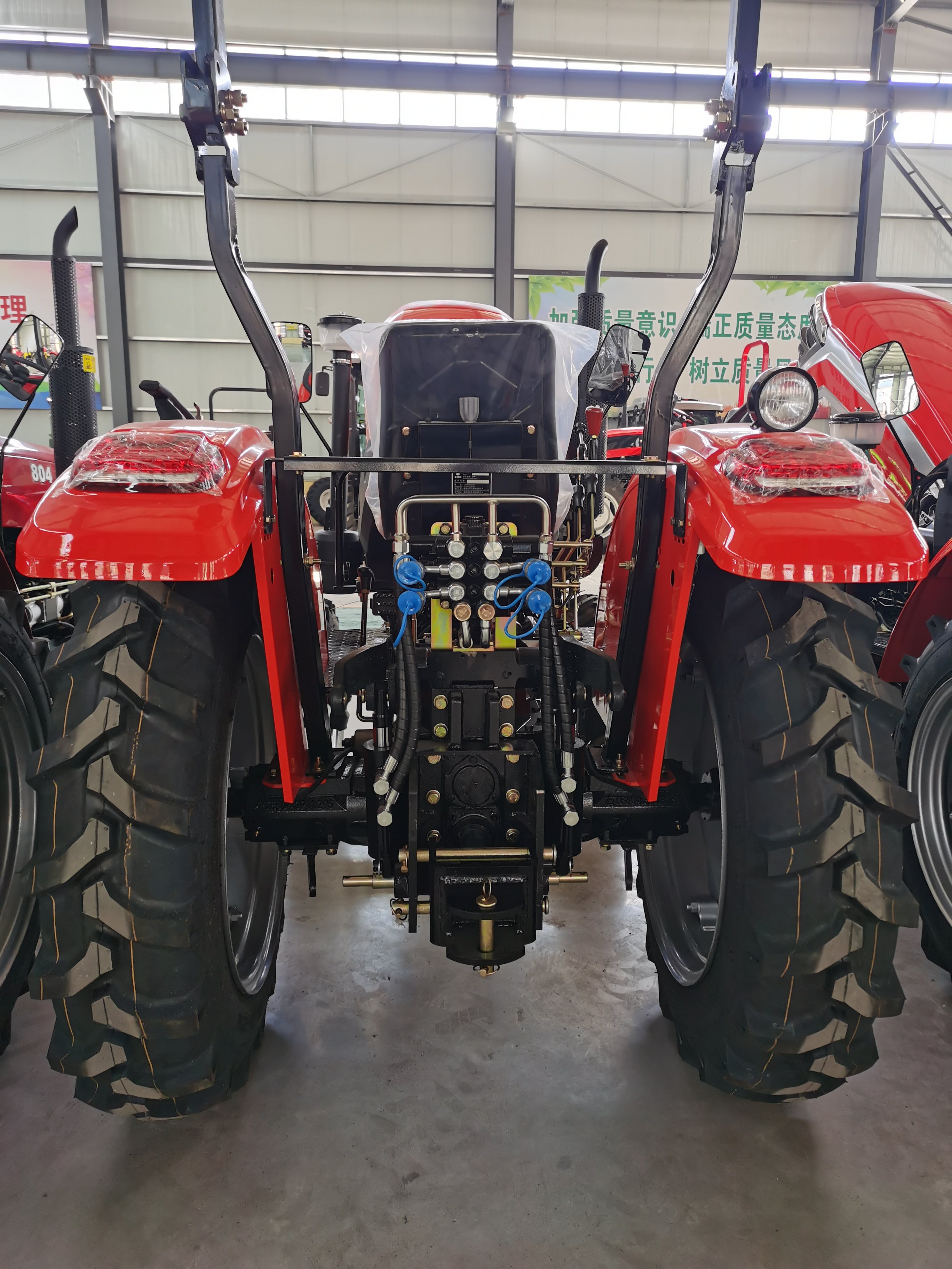 Used 40 HP 404 Mini Tractor with 4WD Wheel and Gearbox for Farm Industries 554 Tractors for Sales