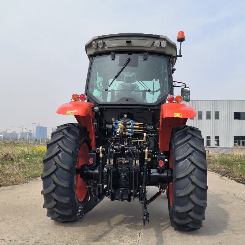 Hot Selling 90HP 120HP 140HP 160HP Wheel Diesel Tractor New Agriculture Tractor Red Tractors YTO Engine