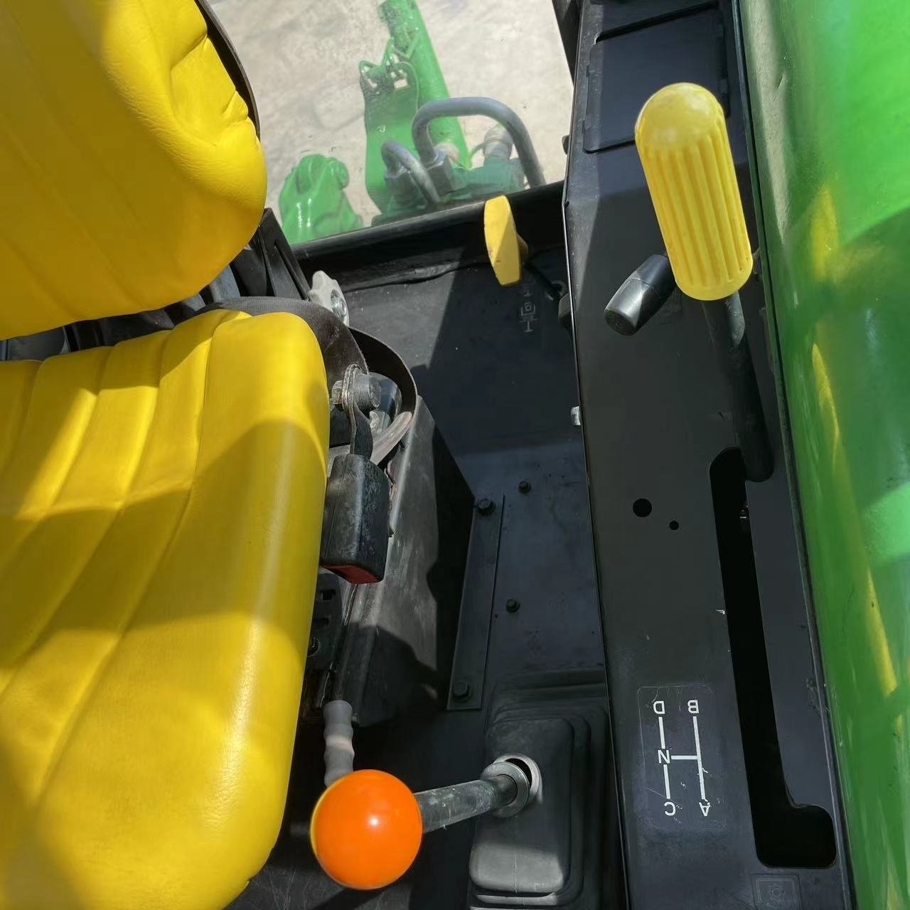 Agricultural Farm Machinery Used Tractors 70hp 80hp 90hp 95hp 100hp 120hp 140hp Farm Tractor