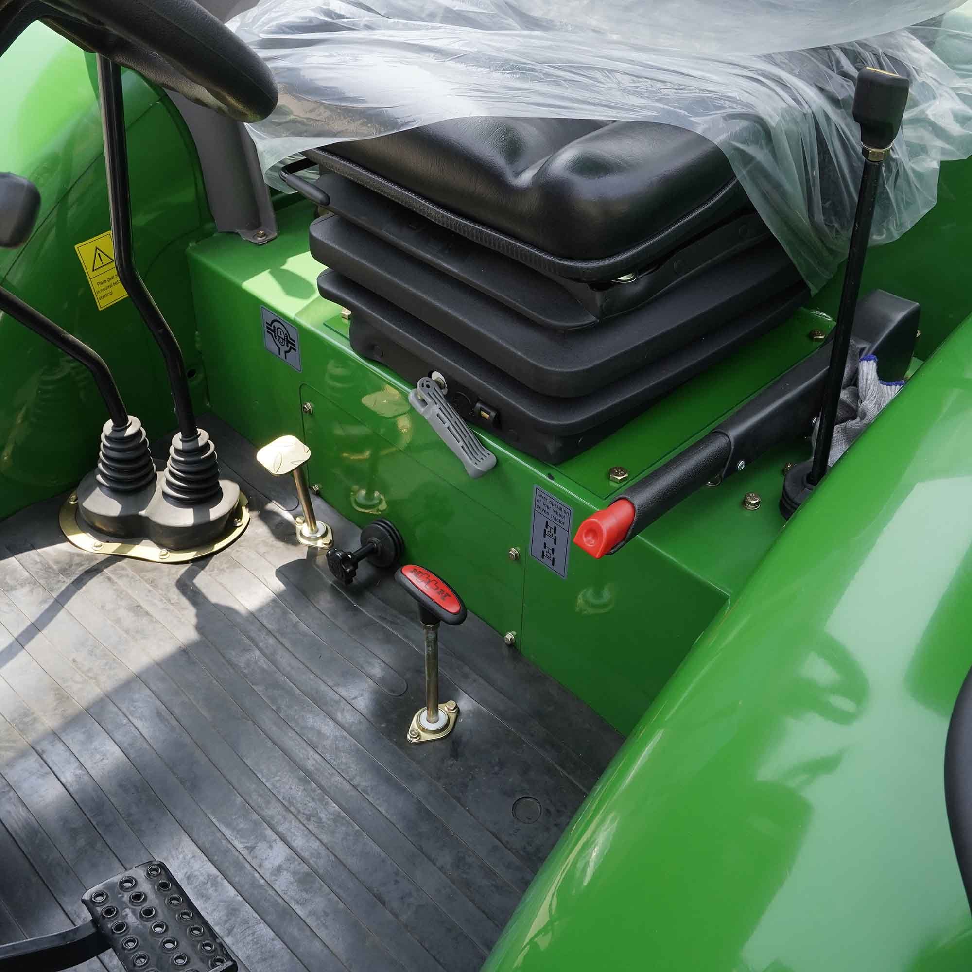 Earth Moving Farming Equipment Garden 60HP 70HP 100HP Tractor Grass Tractor Machine Agricultural with Promotion