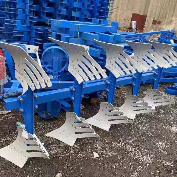 2025 New Agricultural Tractor with Agricultural Implements Plowing Machine, Rotary Tiller, Agricultural Machinery Tractor