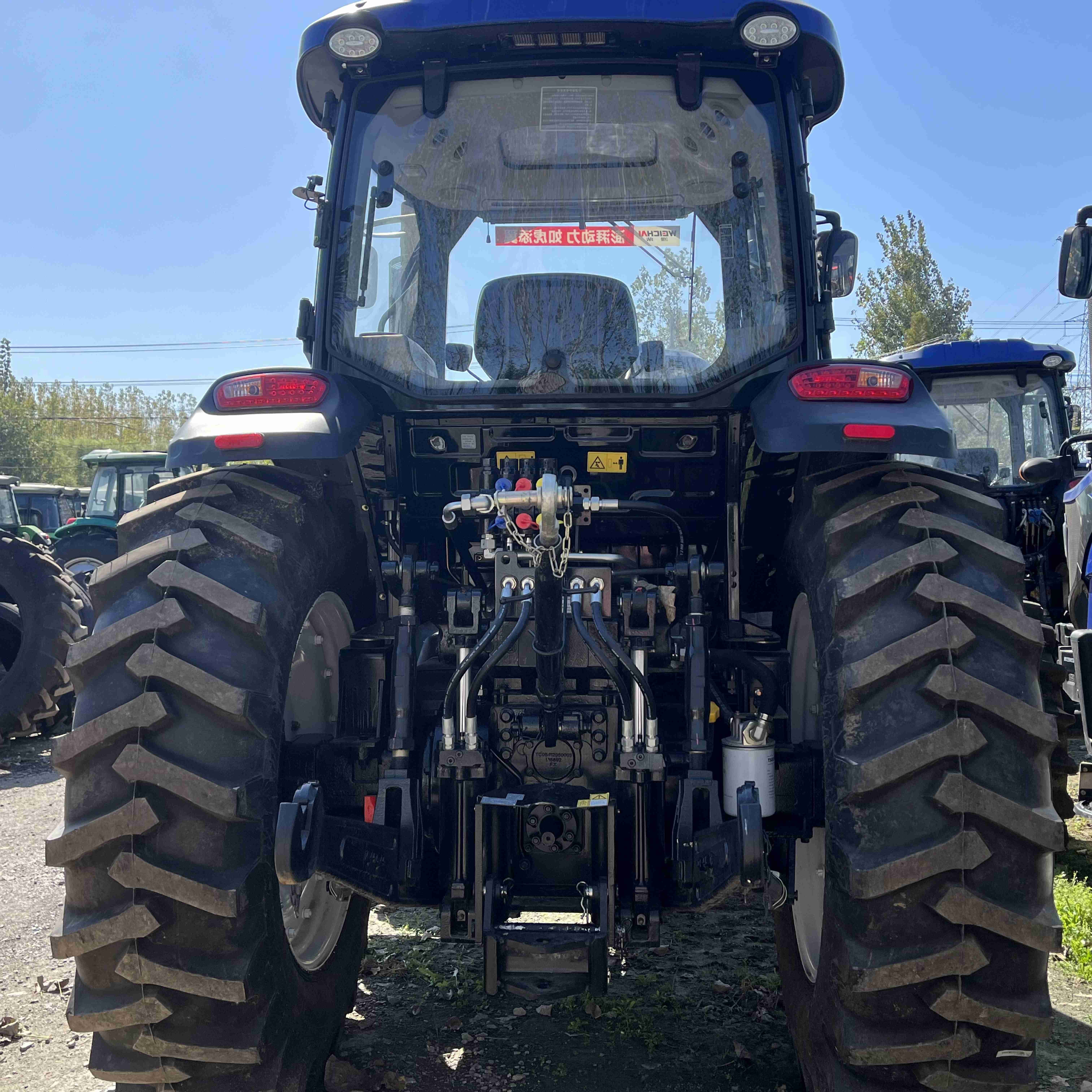 Used Tractor Lovol M2004 200hp 4x4wd Agricultural Machinery Farm Equipment Wheel Farm Tractor Fiat Tractor