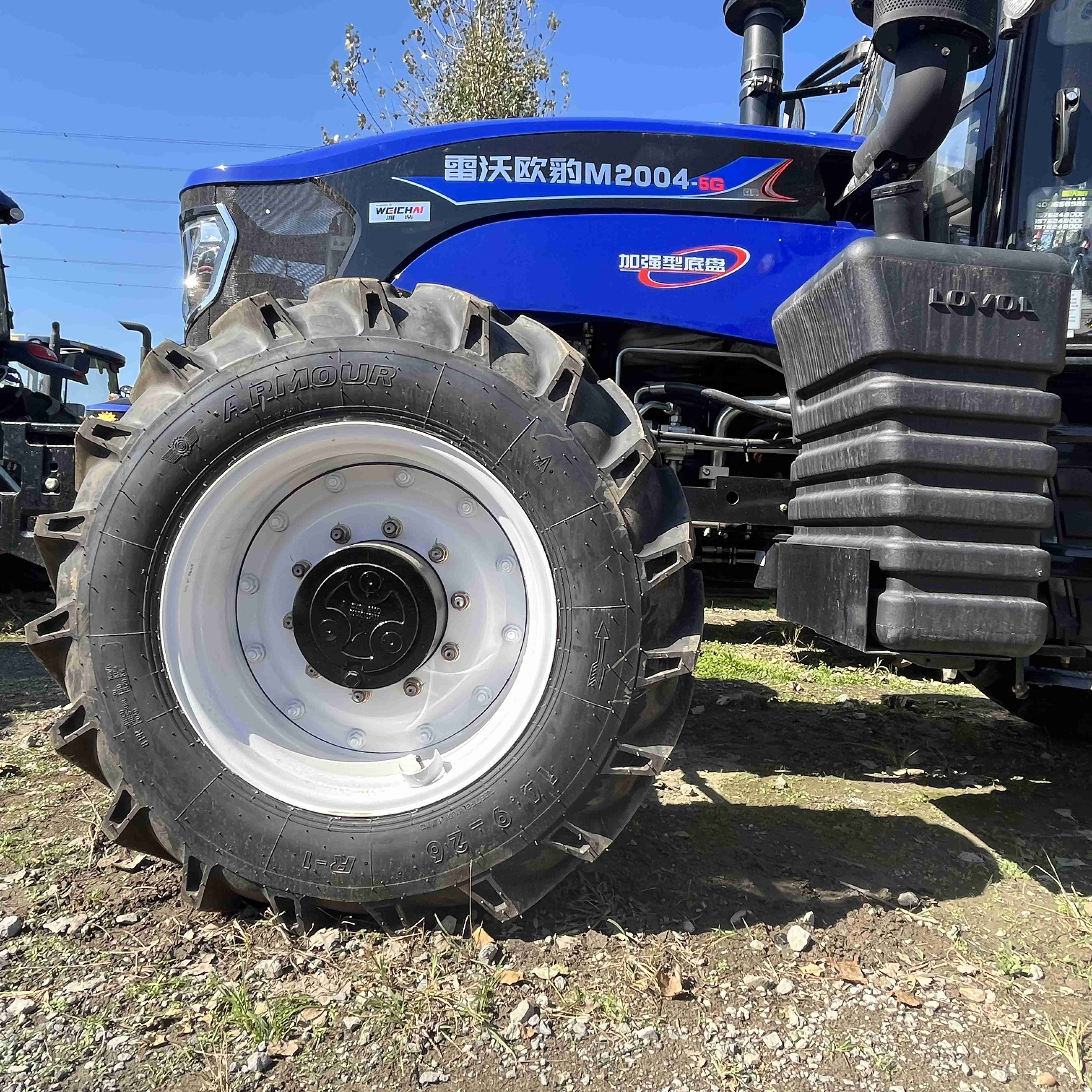 Used Tractor Lovol M2004 200hp 4x4wd Agricultural Machinery Farm Equipment Wheel Farm Tractor Fiat Tractor