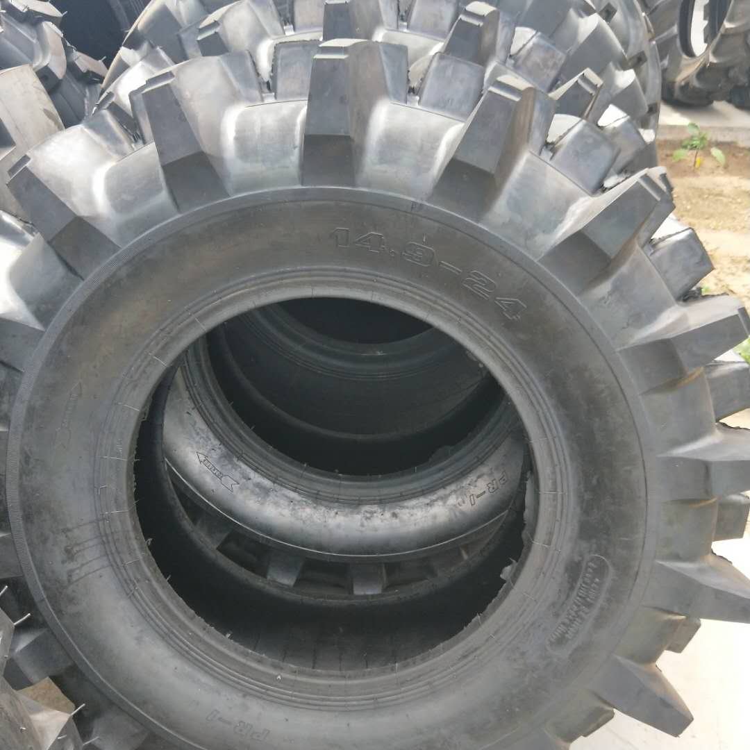 Agricultural 14.9-24-28 Tractor Tire Paddy Field Hawk Hook Semi-high Flower R-2 Genuine Three-pack Chicken Claw Pattern