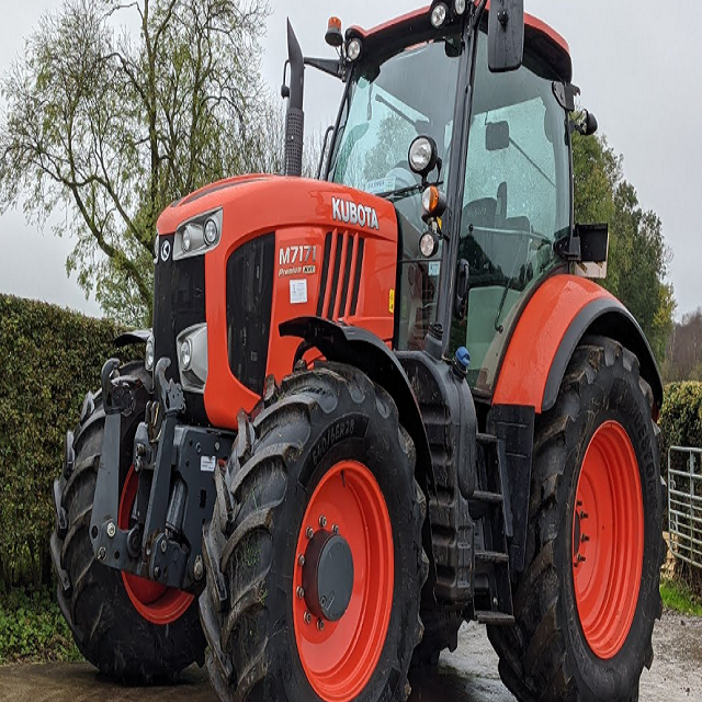Used 4wheel Drive Farm Tractor Mini Kubota M Series Tractors 60hp 70hp With Front End Loader Farm Land