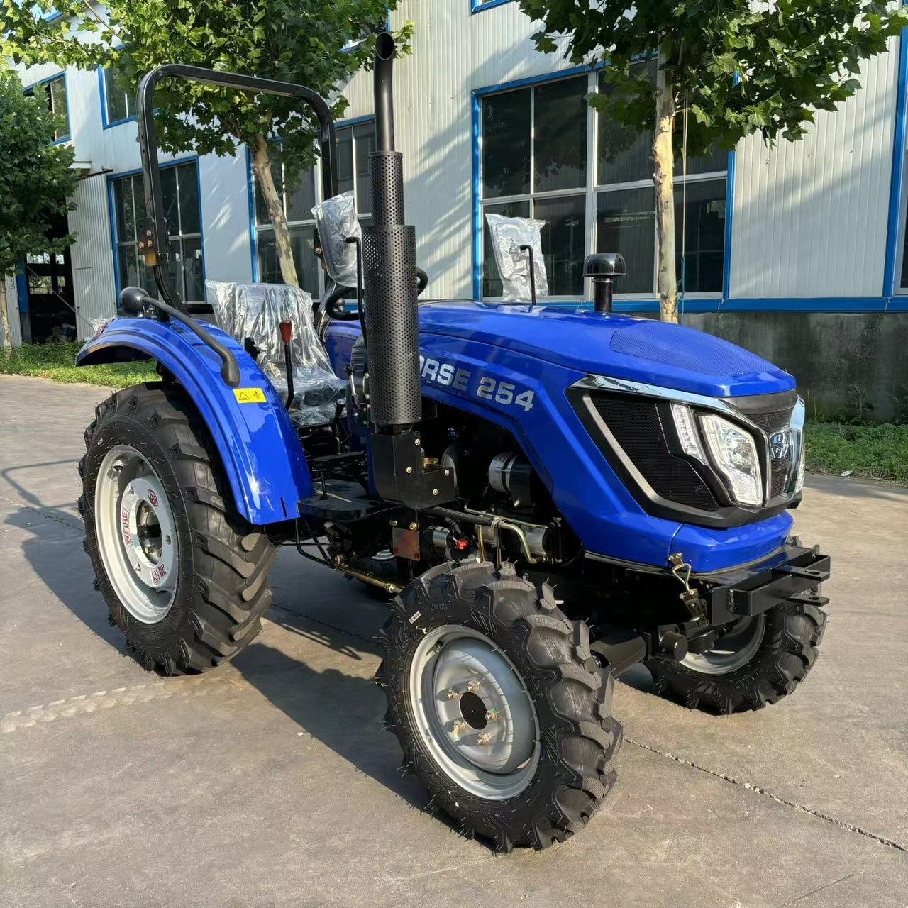 Agricultural Machinery Mini 4X4 Wheeled Tractor Big Power Small Farm Tractor Compact Tractors