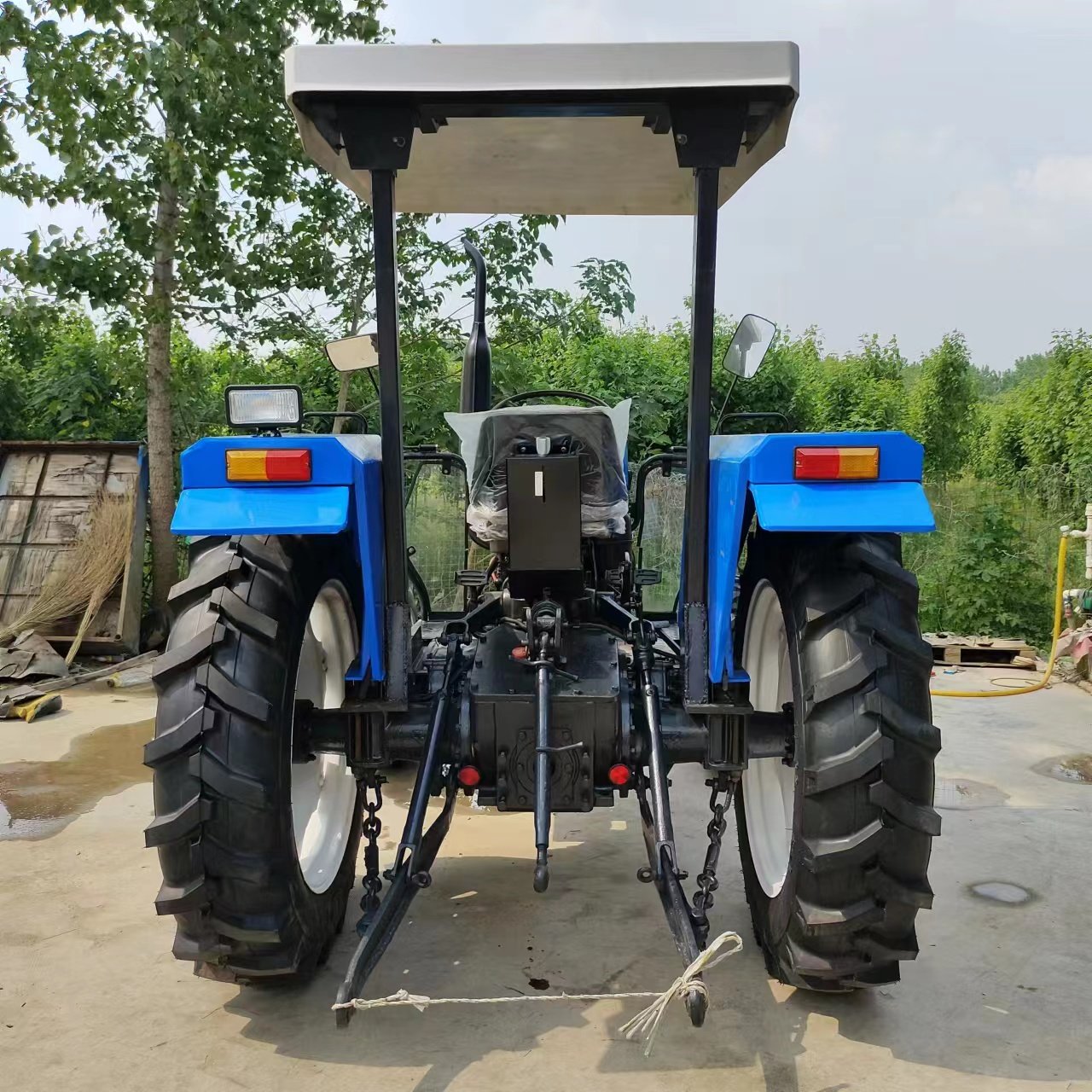 Shanghai Sh504 4wd Diesel Engine 80% New Model With Good Condition