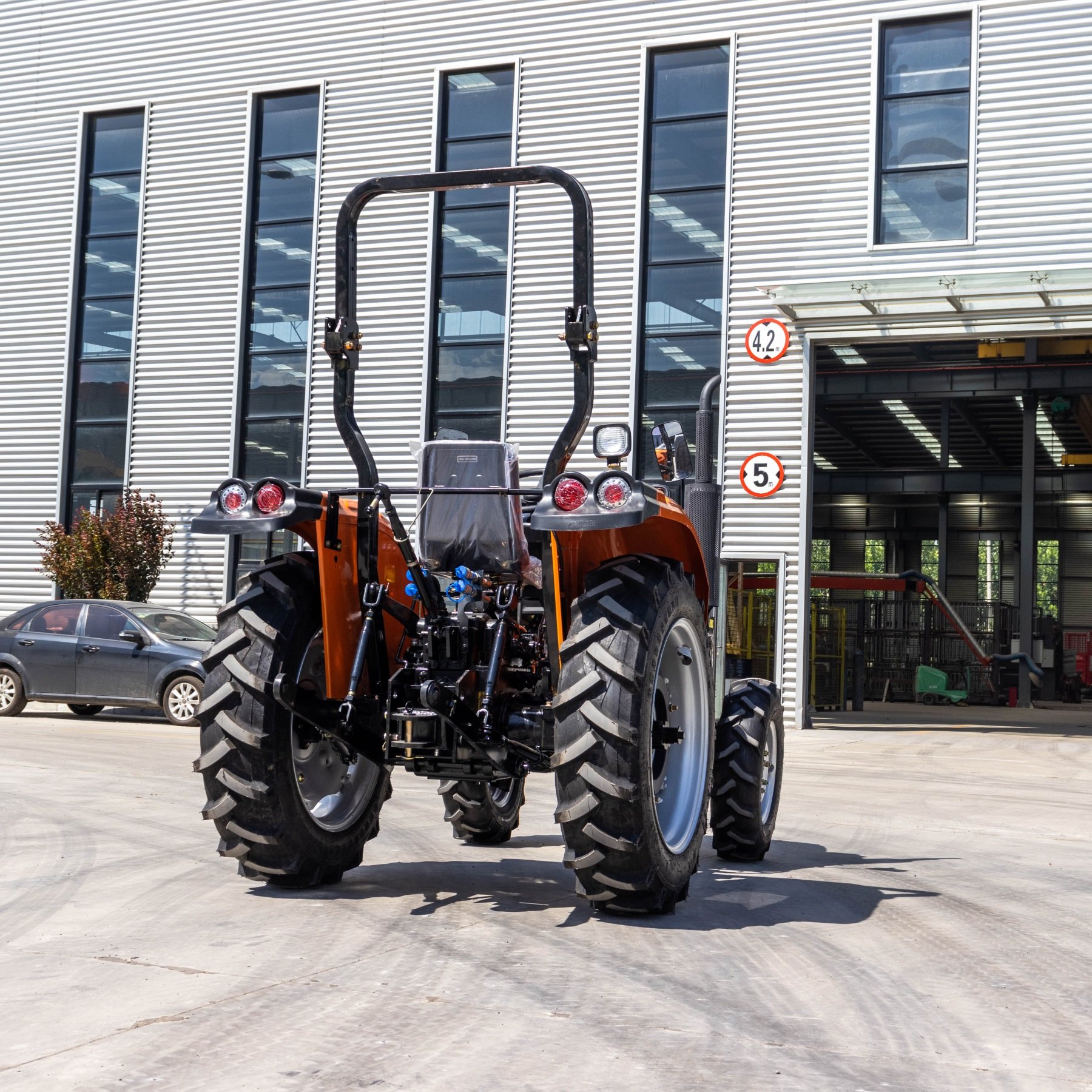 Cheap Mini Tractor 25HP 30HP 40HP 50HP Small Agriculture Farm Tractor