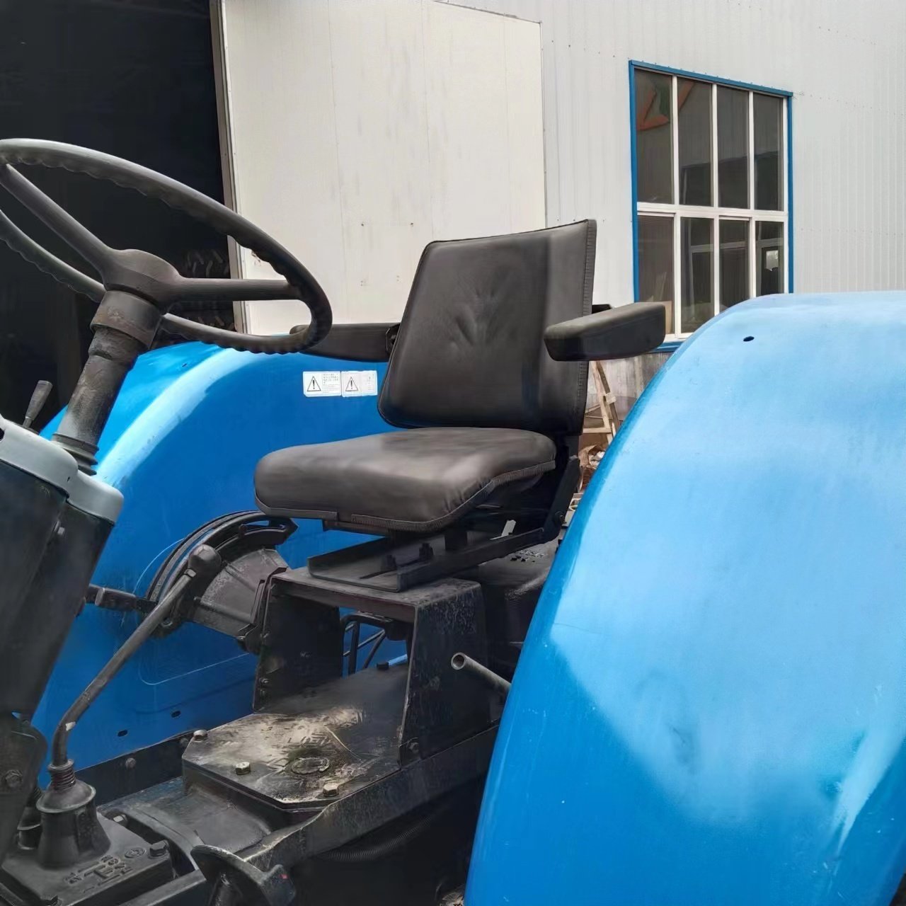 Fairly Used New-hollands TT75 Farming Tractor / Used Low Fuel Consumption New Hollands T6070 140HP Tractor Wheel Tractor