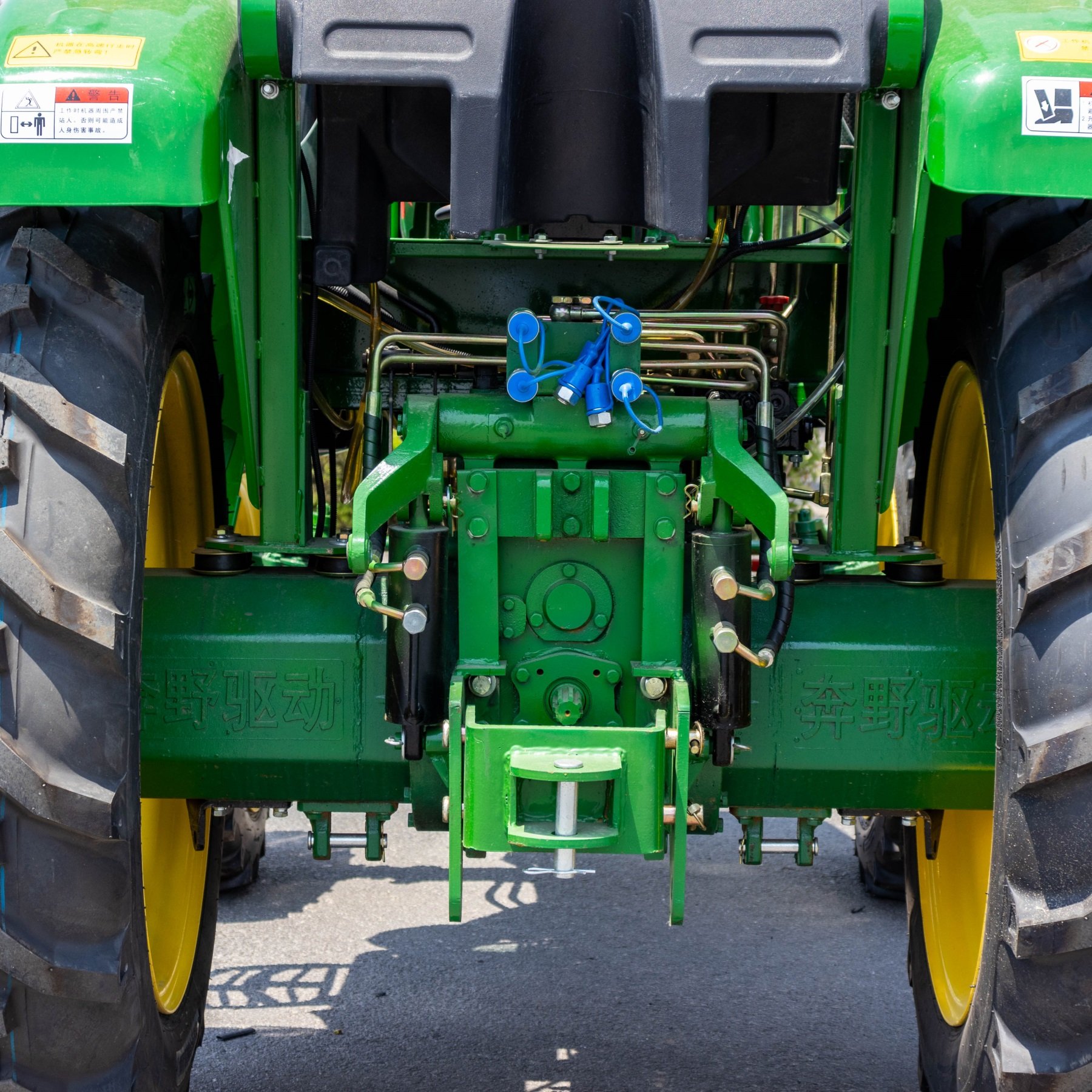 Hot Selling Mini Tractor 4x4 Farming Agriculture Hydraulic Tractor 80HP Wheel Tractor for Sale