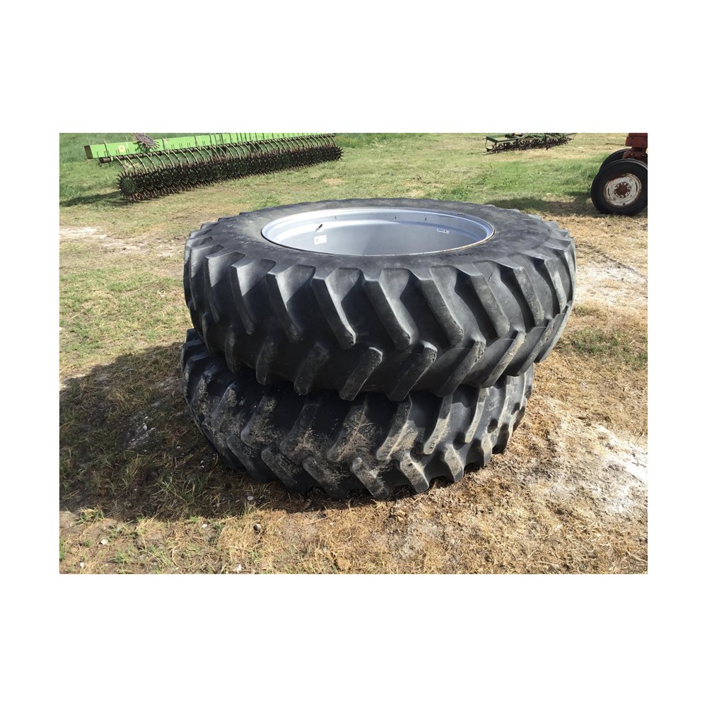 New 18.4R38 Agricultural Radial Tractor Tire 18.4R38 Tubeless with R1 Pattern