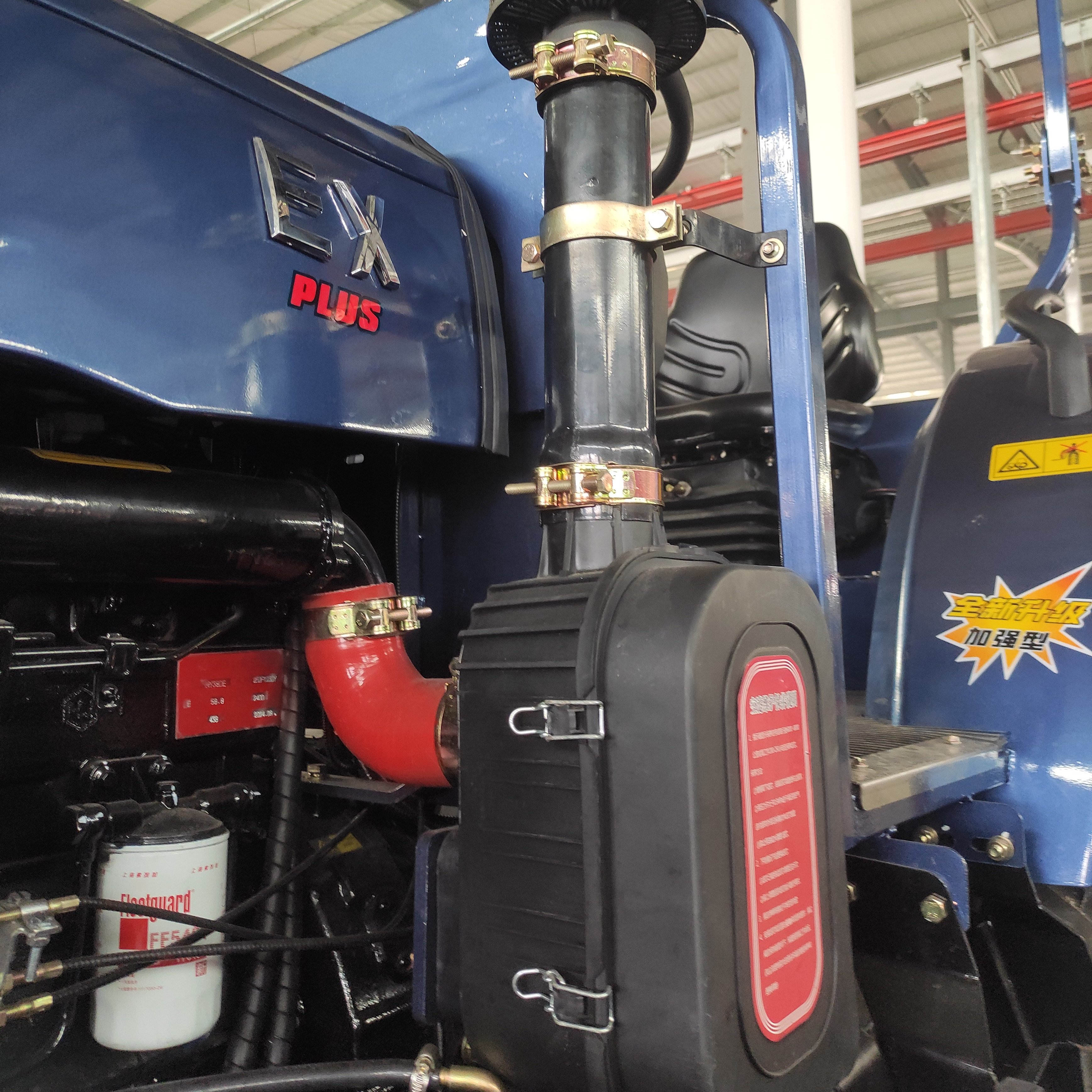 New 4x4 80hp Diesel Wheeled Tractor Agricultural Four-Wheel Engine with Long Service Life for Farm Use